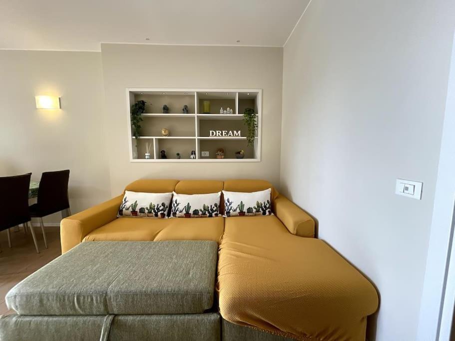 Elegante Appartamento Milano Linate Екстериор снимка